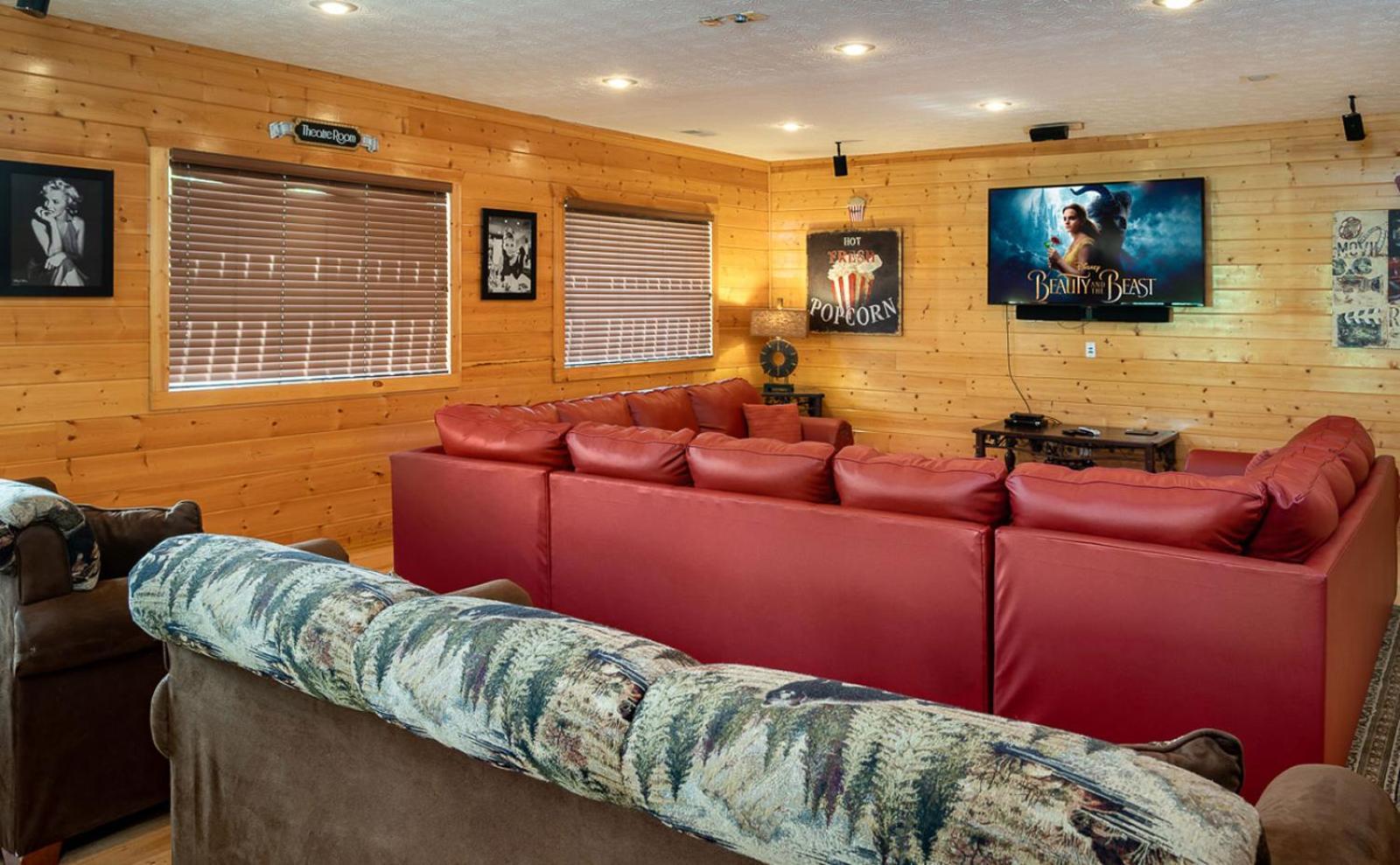 Big Bear Ridge Lodge: Mountain View Log Cabin Retreat Gatlinburg Exterior photo