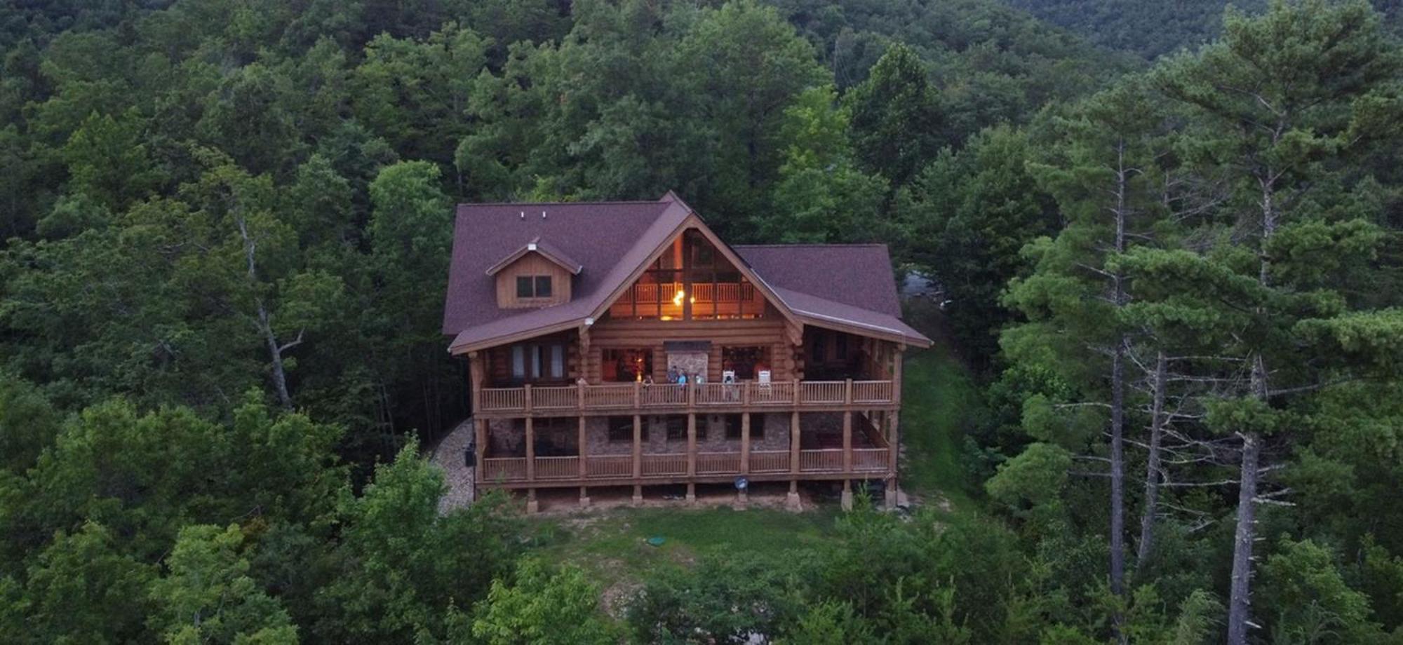 Big Bear Ridge Lodge: Mountain View Log Cabin Retreat Gatlinburg Exterior photo